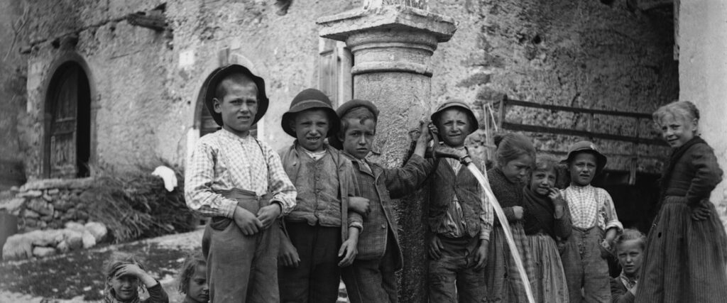 Inaugurazione della mostra “Bambini di montagna”