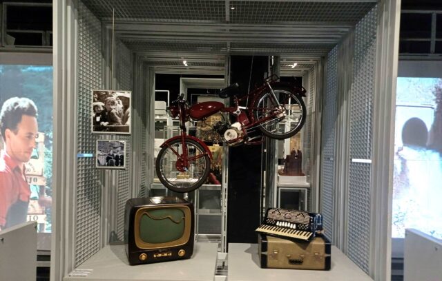 novecento-trentino_motocicletta_tv